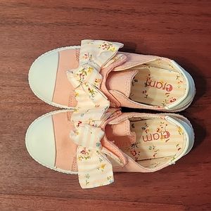 French Girls' Shoes with Bows